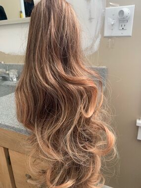 Light Copper Brown Long Wavy Women’s Hair (Light Copper Brown)